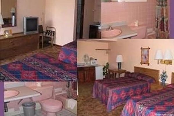 BLUE SPRUCE MOTEL (Lamar)